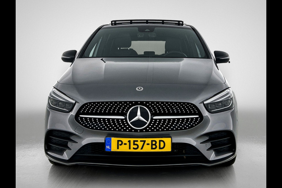 Mercedes-Benz B-Klasse 180 Business Solution AMG Panoramadak | Lichtmetalen velgen | MBUX  wide screen | navigatie | Parking support | Sfeerverlichting | Inclusief 24 maanden MB Certified garantie voor Europa.