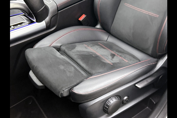 Mercedes-Benz B-Klasse 180 Business Solution AMG Panoramadak | Lichtmetalen velgen | MBUX  wide screen | navigatie | Parking support | Sfeerverlichting | Inclusief 24 maanden MB Certified garantie voor Europa.