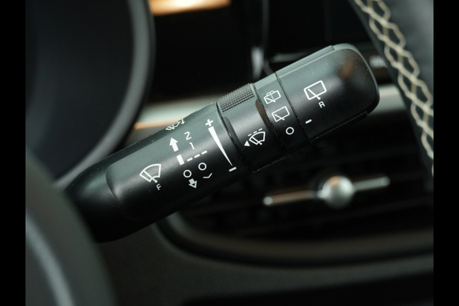 Kia Picanto 1.0 DPi DynamicLine - Cruise Control - Apple Carplay/Android Auto - DAB - Achteruitrijcamera - Fabrieksgarantie 11-2030 150.000 km