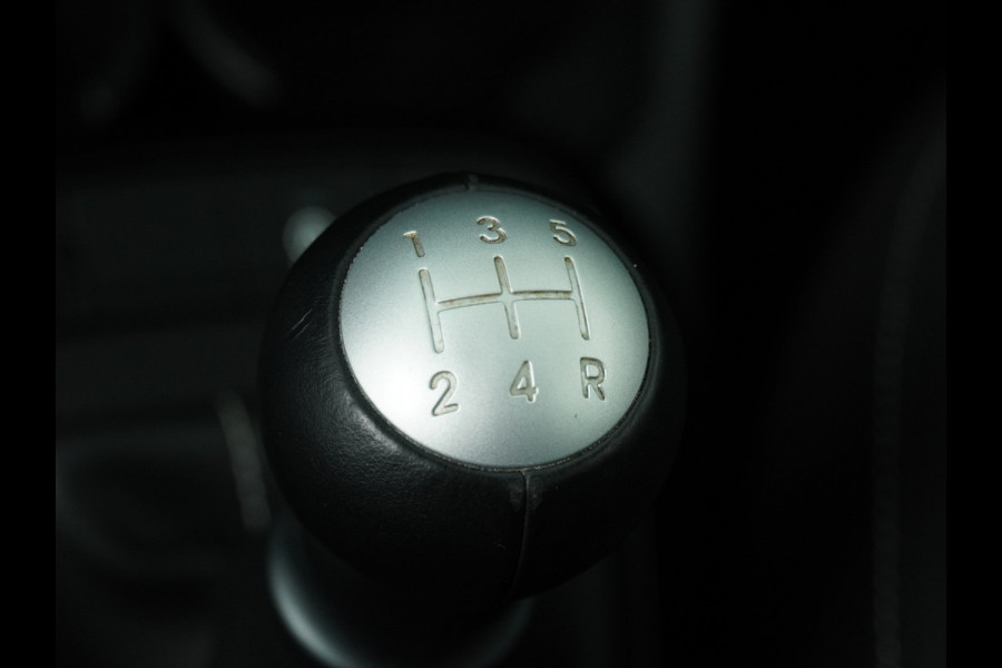 Kia Picanto 1.0 DPi DynamicLine - Cruise Control - Apple Carplay/Android Auto - DAB - Achteruitrijcamera - Fabrieksgarantie 11-2030 150.000 km