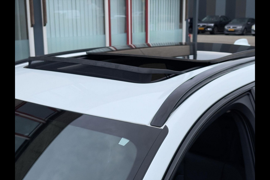 Volvo XC60 2.0 T8 Plug-in hybrid Plus Black Edition 455PK Long Range | Skyroof | FOUR-C | 21" | Stoel- stuurverwaming | 360 Camera