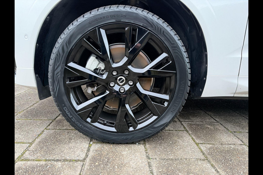 Volvo XC60 2.0 T8 Plug-in hybrid Plus Black Edition 455PK Long Range | Skyroof | FOUR-C | 21" | Stoel- stuurverwaming | 360 Camera