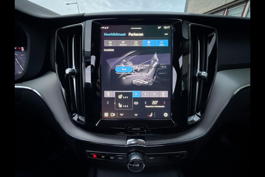 Volvo XC60 2.0 T8 Plug-in hybrid Plus Black Edition 455PK Long Range | Skyroof | FOUR-C | 21" | Stoel- stuurverwaming | 360 Camera
