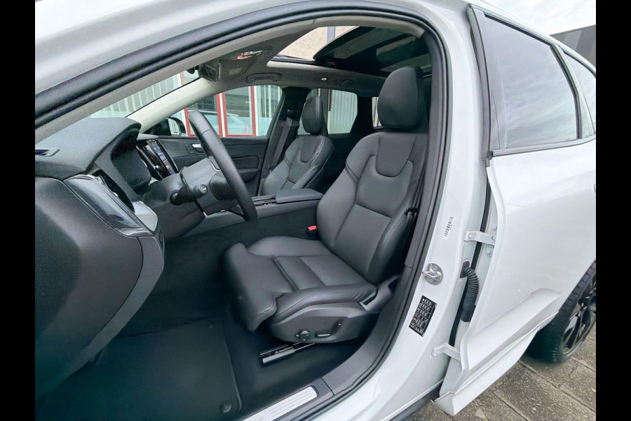 Volvo XC60 2.0 T8 Plug-in hybrid Plus Black Edition 455PK Long Range | Skyroof | FOUR-C | 21" | Stoel- stuurverwaming | 360 Camera