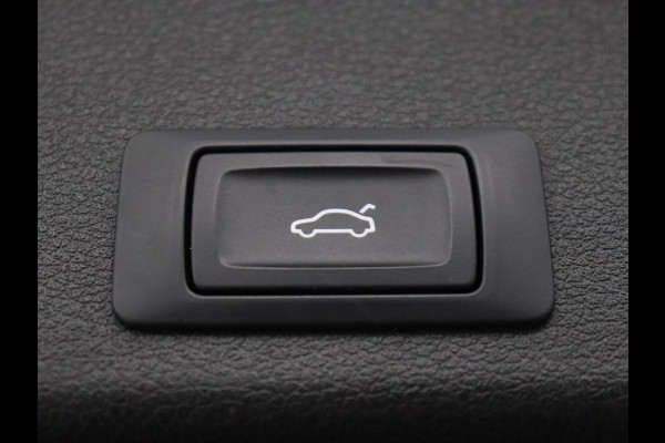 Audi A4 1.4 TFSI Edition | Sportstoelen | Full LED | Navigatie | Parkeerhulp | Climate control | Bluetooth | Cruise control