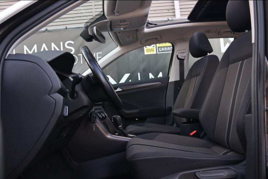 Volkswagen T-Roc 1.5 TSI / PANODAK / ACC / CAMERA / CARPLAY / STUUR+STOELVERW