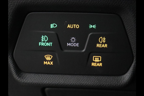 CUPRA Leon 1.4 eHybrid VZ | 245pk | Stoelverwarming | Carplay | Camera | Sfeerverlichting | Navigatie | Adaptive cruise | Keyless | Sportstoelen | 19'' | Full LED | Stuurverwarming | PHEV | Plug In