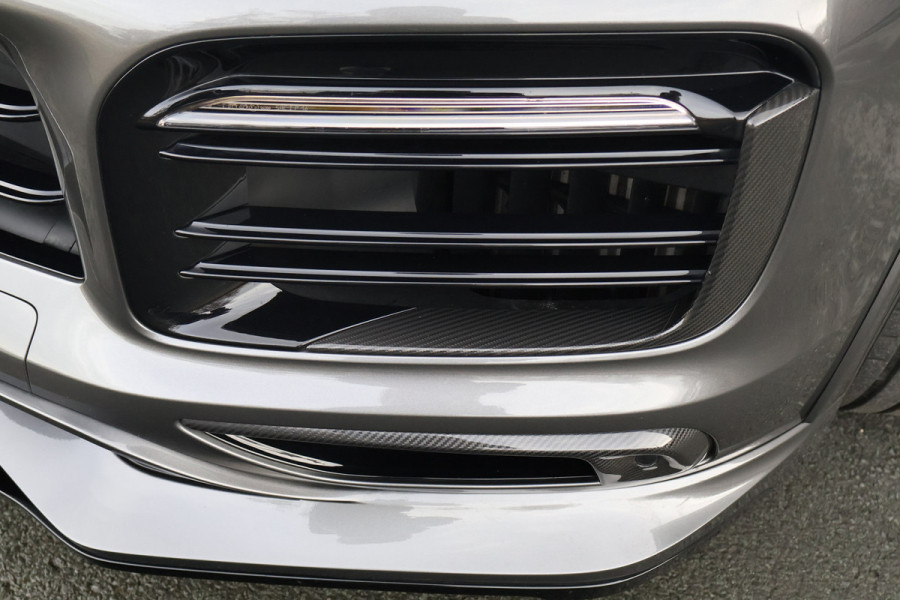 Porsche Cayenne 3.0 E-Hybrid | NP € 222.577,- | KERAMISCHE REMMEN | 40K TECHART | CLANCK AUDIO | FULL PPF | PASM | PDCC | PCCB | PDLS+ | PANORAM INTERIEURPAKKET CARBON | DIMMENDE SPIEGELS | CARBON SPIEGELKAPPEN |