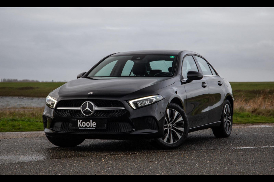 Mercedes-Benz A-Klasse 250 e Business Solution Luxury Limited AUTOMAAT / LEDER / CRUISE CONTROLE / CAMERA / CARPLAY