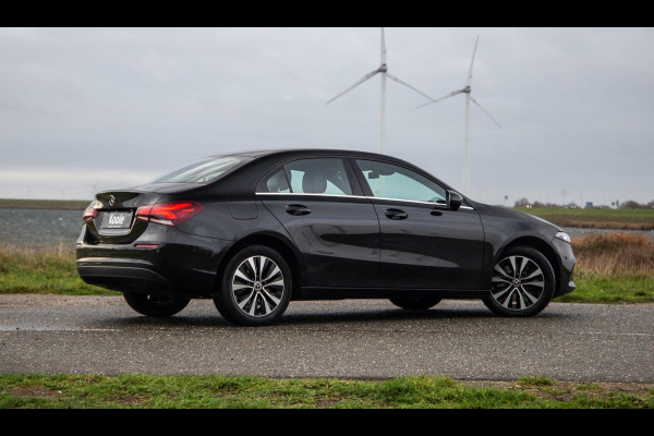 Mercedes-Benz A-Klasse 250 e Business Solution Luxury Limited AUTOMAAT / LEDER / CRUISE CONTROLE / CAMERA / CARPLAY