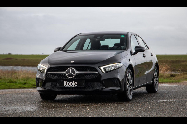 Mercedes-Benz A-Klasse 250 e Business Solution Luxury Limited AUTOMAAT / LEDER / CRUISE CONTROLE / CAMERA / CARPLAY