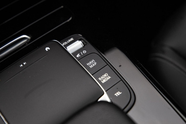 Mercedes-Benz A-Klasse 250 e Business Solution Luxury Limited AUTOMAAT / LEDER / CRUISE CONTROLE / CAMERA / CARPLAY