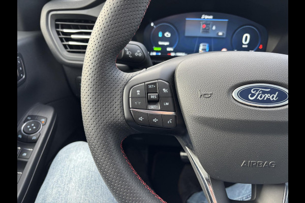 Ford Kuga 2.5 PHEV ST-Line X 243pk | Driver Assistance pack | Panoramadak | 20 inch Licht metaal | Winterpack | Technology Pack | 2.100kg Trekgewicht | Verlengde Fabrieksgarantie tot 09-2028