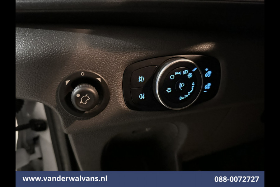 Ford Transit 2.0 TDCI 161pk Bakwagen Laadklep Euro6 Airco | Cruisecontrol | Verwarmde voorruit Bijrijdersbank