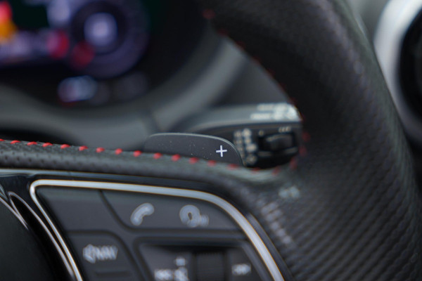 Audi S3 Sportback 2.0 TFSI quattro |Pano|B&O|Org.NL|Virtual|Keyless|Camera|Matrix|