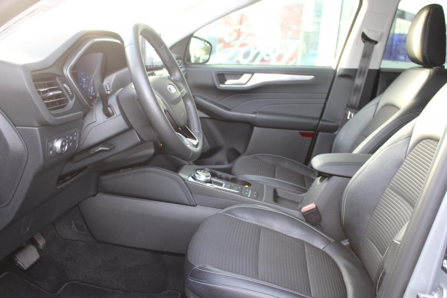 Ford Kuga 2.5 PHEV Titanium X | Adaptive cruise control | Winter Pack | Dodehoeksensoren | Bang&Olufsen | Camera | 1.500 kg geremd trekgewicht