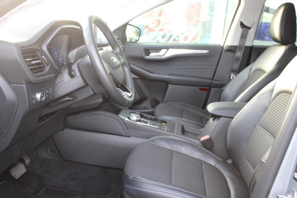 Ford Kuga 2.5 PHEV Titanium X | Adaptive cruise control | Winter Pack | Dodehoeksensoren | Bang&Olufsen | Camera | 1.500 kg geremd trekgewicht