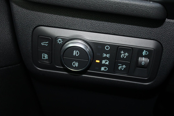 Ford Kuga 2.5 PHEV Titanium X | Adaptive cruise control | Winter Pack | Dodehoeksensoren | Bang&Olufsen | Camera | 1.500 kg geremd trekgewicht