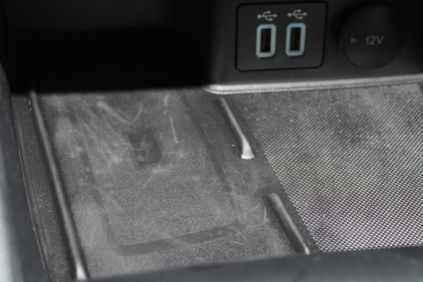 Ford Kuga 2.5 PHEV Titanium X | Adaptive cruise control | Winter Pack | Dodehoeksensoren | Bang&Olufsen | Camera | 1.500 kg geremd trekgewicht