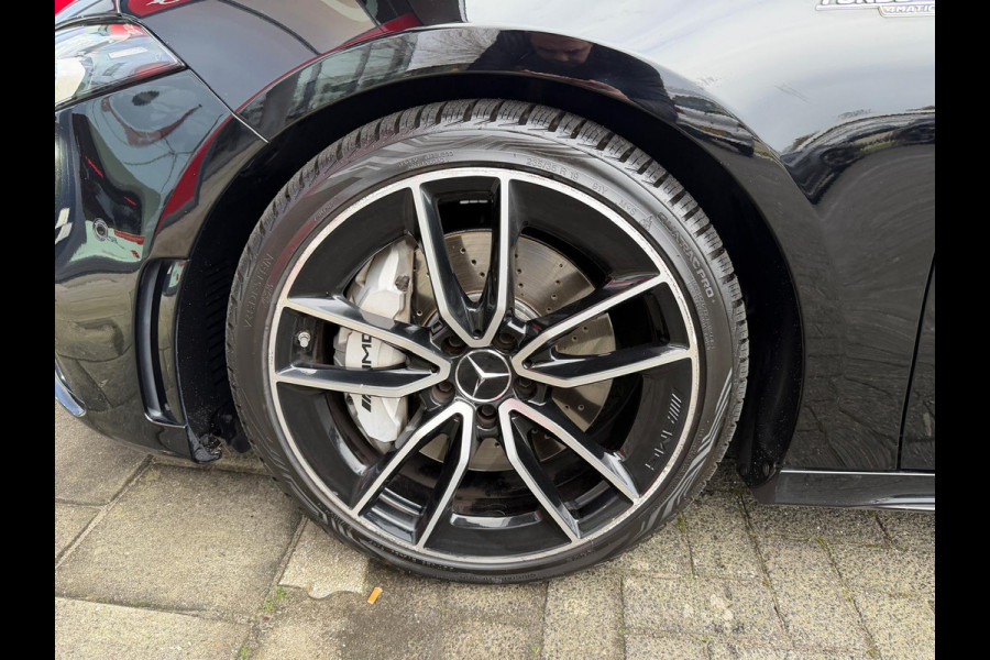 Mercedes-Benz A-Klasse AMG 35 4MATIC Edition 1