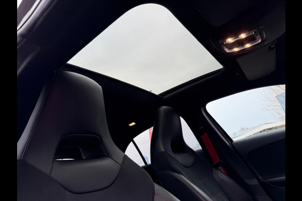 Mercedes-Benz A-Klasse AMG 35 4MATIC Edition 1