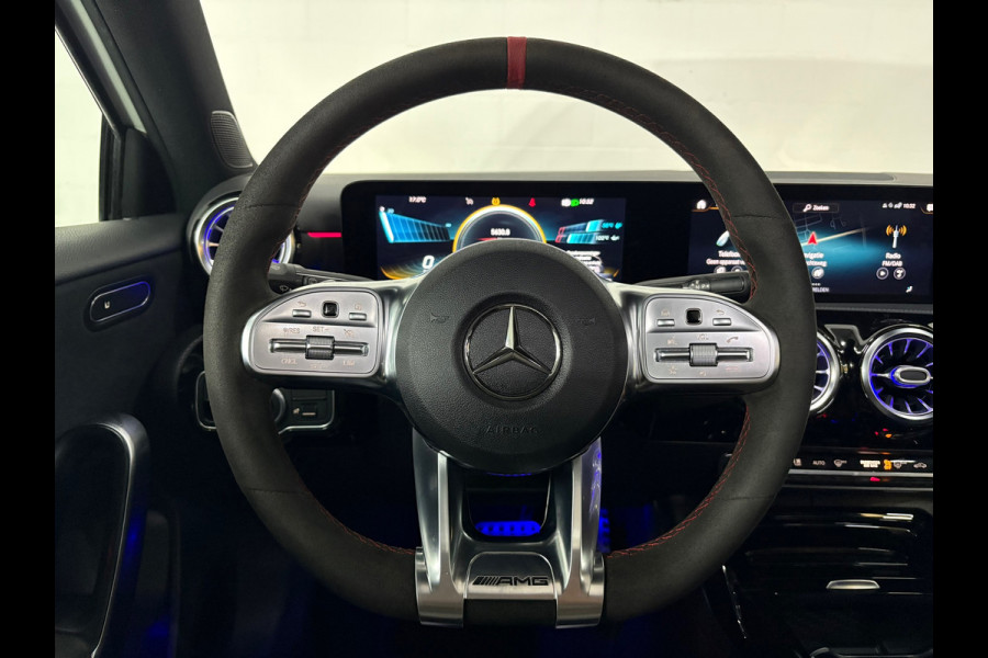 Mercedes-Benz A-Klasse AMG 35 4MATIC Premium Plus Pano Burmester