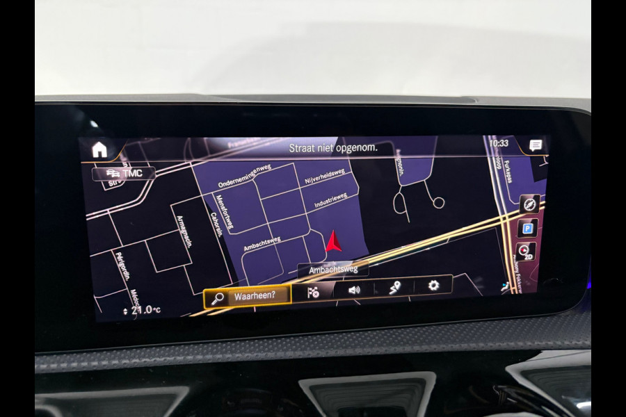 Mercedes-Benz A-Klasse AMG 35 4MATIC Premium Plus Pano Burmester