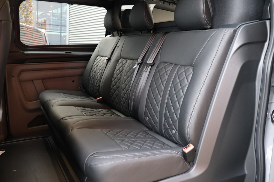 Ford Transit Custom 320 2.0 TDCI 170 PK L2H1 Limited DC | Dubbel Cabine | ACC | Blind Spot | Navigatie | Camera | CarPlay | Lane Assist | Trekhaak | BPM VRIJ | Verlengde fabrieksgarantie tot 12-2029