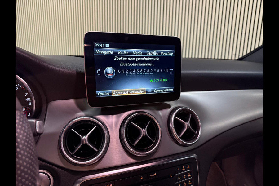 Mercedes-Benz CLA-Klasse Shooting Brake 180 AMG STYLING-CAMERA-TREKHAAK-SFEER-COMPLEET