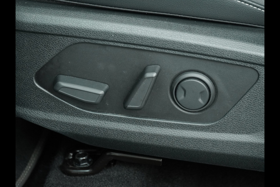 Kia Sportage 1.6 T-GDi Hybrid GT-Line Apple Carplay/Android Auto - Cruise Control - Dodehoekdetectie - Panorama Dak - Navigatie - Stuur/Stoelverwarming - Fabrieksgarantie tot 11-2031