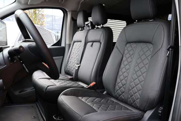 Ford Transit Custom 320 2.0 TDCI 170 PK L2H1 Limited DC | Dubbel Cabine | ACC | Blind Spot | Navigatie | Camera | CarPlay | Lane Assist | Stoelverwa Trekhaak | BPM VRIJ