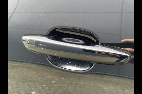 Toyota PROACE CITY Verso 130pk Dynamic Long 7-pers (7 stoelen -Trekhaak - Camera - Keyless Entry - Automatische Airco - Navigatie - Parkeersensoren V+A)