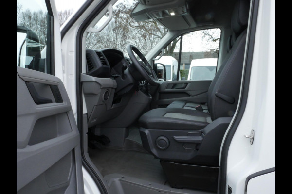 Volkswagen Crafter 2.0 TDI L3H3 AC Nav 28000km!