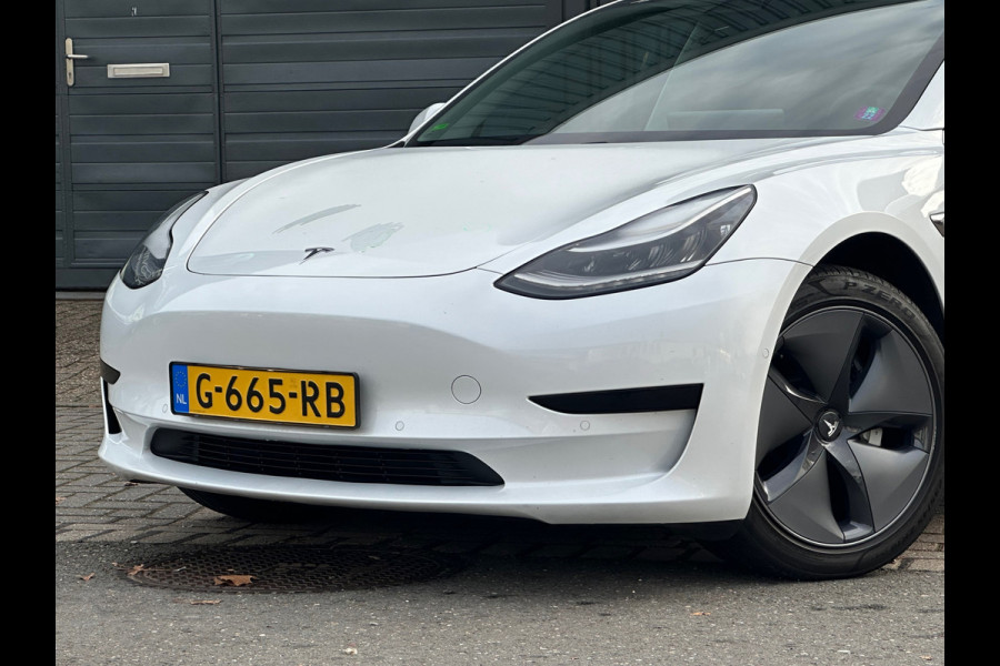 Tesla Model 3 Standard RWD Plus 60 kWh