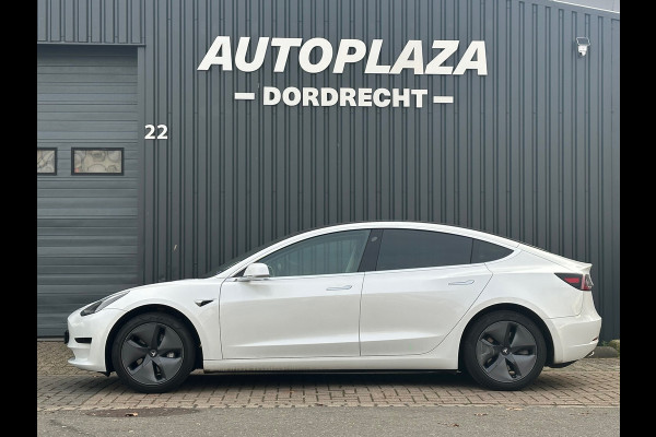 Tesla Model 3 Standard RWD Plus 60 kWh