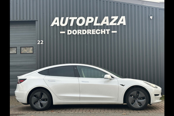 Tesla Model 3 Standard RWD Plus 60 kWh