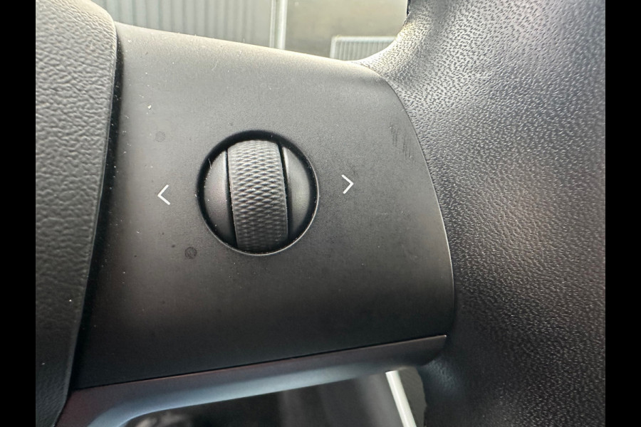 Tesla Model 3 Standard RWD Plus 60 kWh