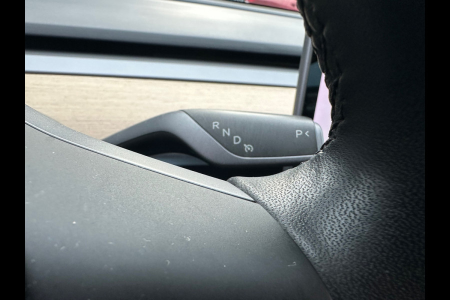 Tesla Model 3 Standard RWD Plus 60 kWh