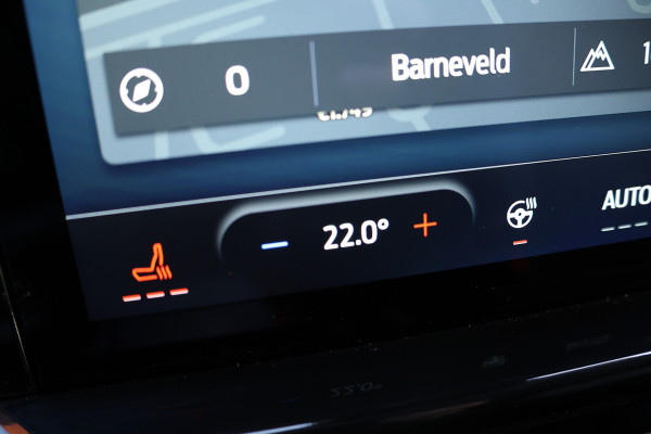 Ford Transit Custom 320 2.0 TDCI 170 PK L2H1 Limited DC | Dubbel Cabine | ACC | Blind Spot | Navigatie | Camera | CarPlay | Lane Assist | Trekhaak | BPM VRIJ | Verlengde fabrieksgarantie tot 04-2030