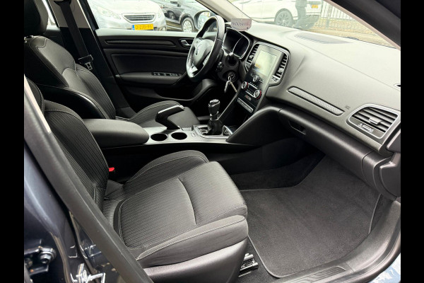 Renault Mégane Estate 1.2 TCe Limited PDC | NAVI | TREKHAAK | CRUISE | NWE APK