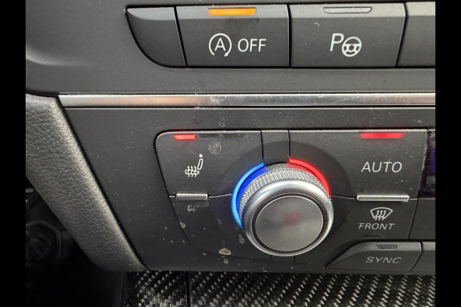 Audi A6 Avant 4.0 TFSI RS6 Quattro Performance | Keramische Remmen | Panoramadak | Head-Up | Carbon | DAB | Privacy Glass |