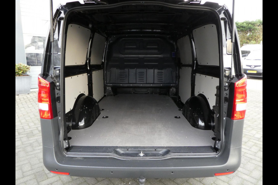 Mercedes-Benz Vito 114 CDI Lang L2 automaat, 3 zits, camera, trekhaak