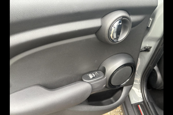 MINI Mini 1.5 One Chili Business Stoelverwarming | Navigatie | Cruise Control