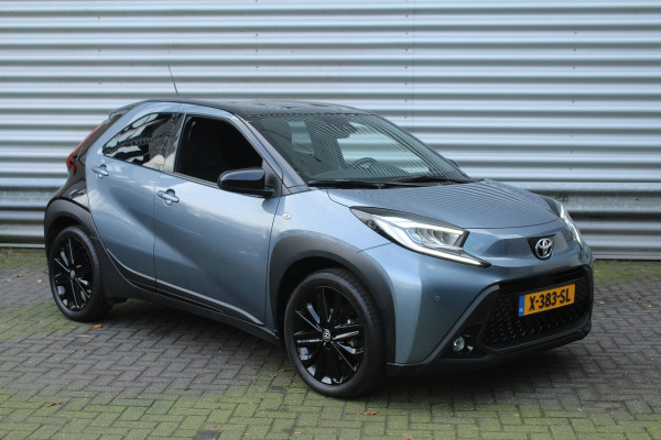 Toyota Aygo X 1.0 VVT-i 73pk Premium AUTOMAAT NL-Auto NAP Clima Cruise JBL Navi Camera Carplay 18"LMV Keyless Stoelverwarming