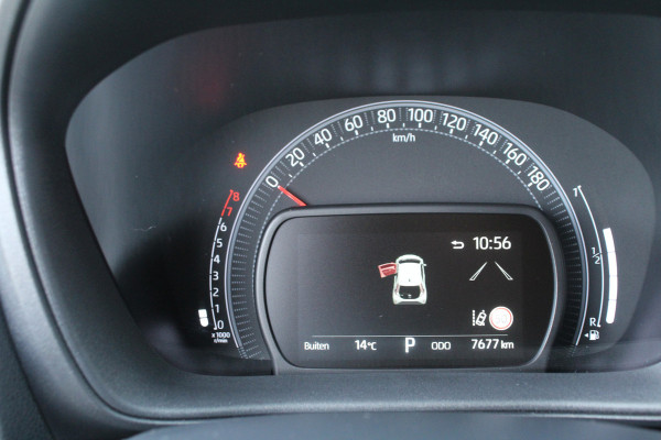 Toyota Aygo X 1.0 VVT-i 73pk Premium AUTOMAAT NL-Auto NAP Clima Cruise JBL Navi Camera Carplay 18"LMV Keyless Stoelverwarming