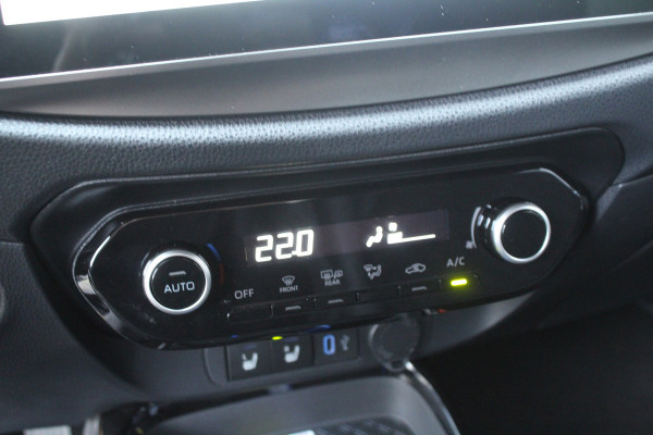 Toyota Aygo X 1.0 VVT-i 73pk Premium AUTOMAAT NL-Auto NAP Clima Cruise JBL Navi Camera Carplay 18"LMV Keyless Stoelverwarming