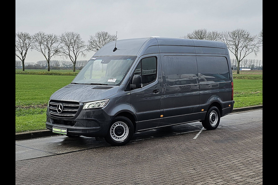 Mercedes-Benz Sprinter 316 L2H2 LED Adap-Cruise Mbux10 Memory- stoel Camera PDC Euro6 163 PK!