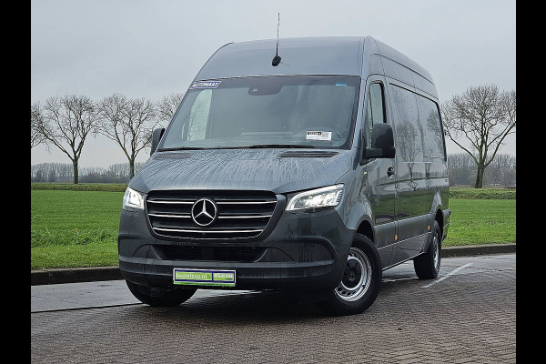 Mercedes-Benz Sprinter 316 L2H2 LED Adap-Cruise Mbux10 Memory- stoel Camera PDC Euro6 163 PK!