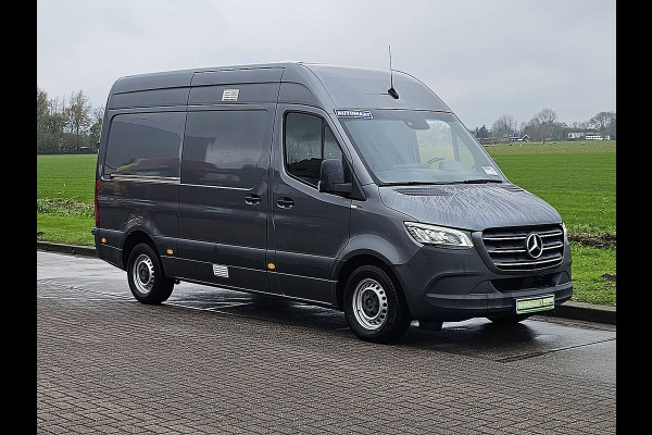 Mercedes-Benz Sprinter 316 L2H2 LED Adap-Cruise Mbux10 Memory- stoel Camera PDC Euro6 163 PK!