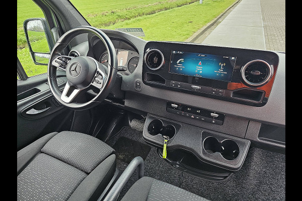 Mercedes-Benz Sprinter 316 L2H2 LED Adap-Cruise Mbux10 Memory- stoel Camera PDC Euro6 163 PK!